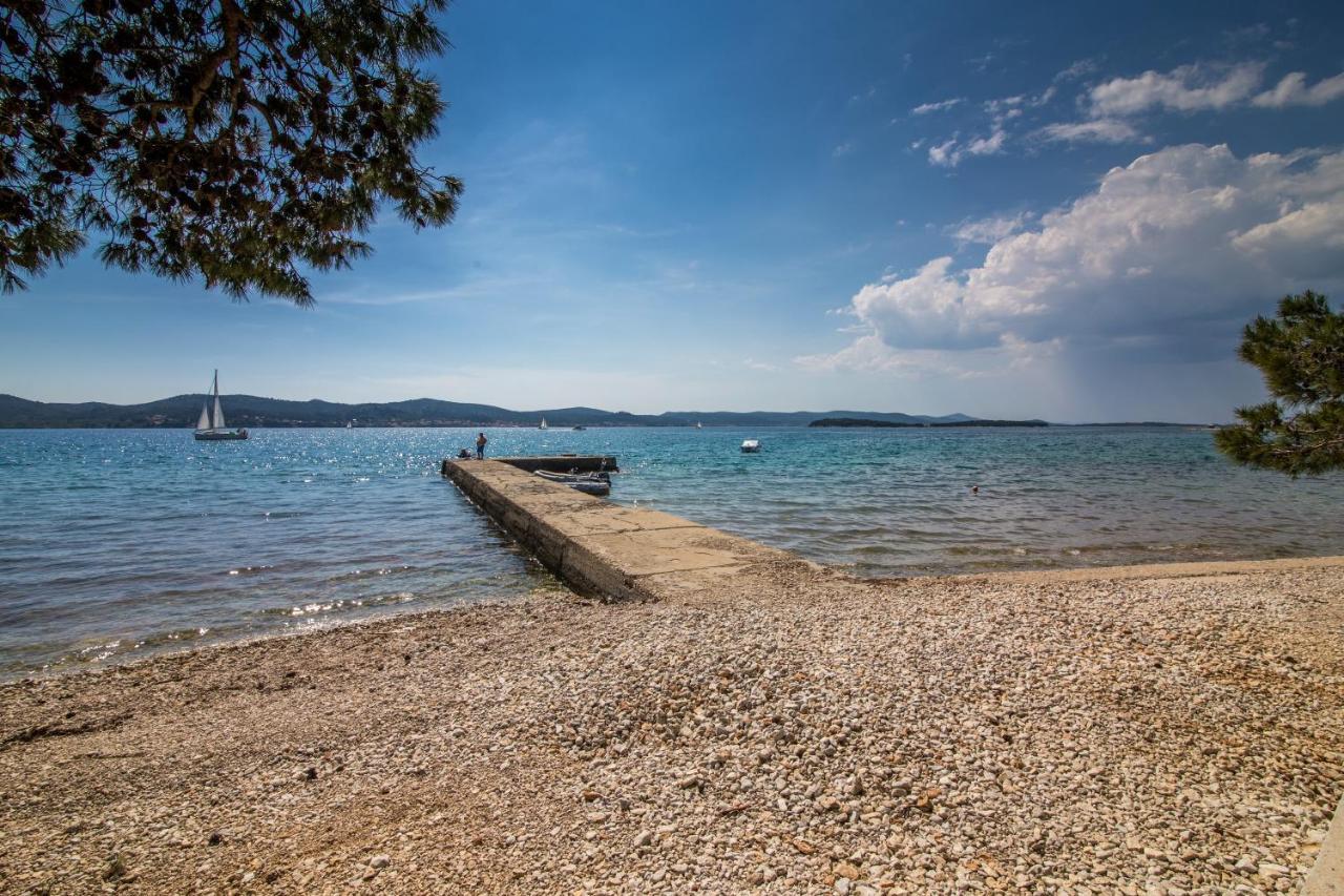 Grande Glamping With Pool Hotel Biograd Na Moru Exterior photo
