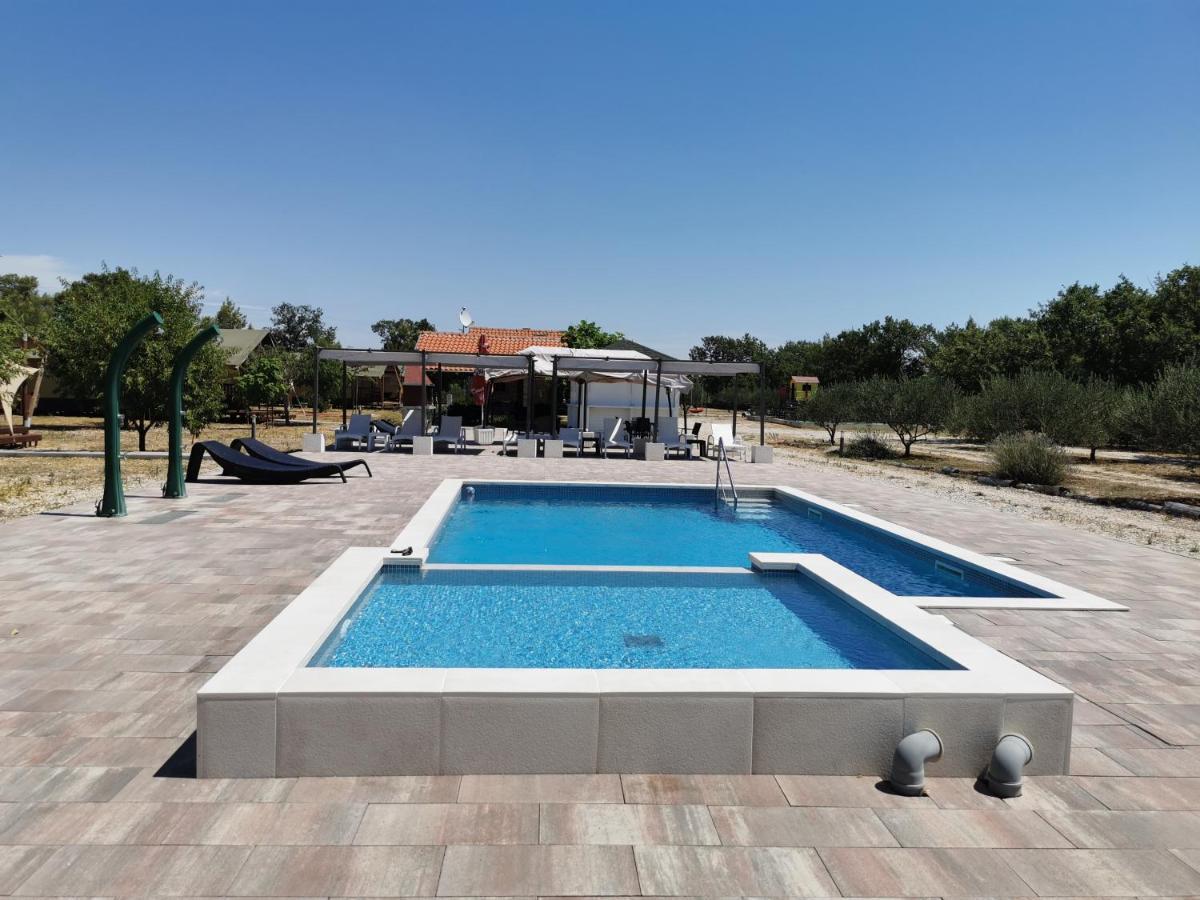 Grande Glamping With Pool Hotel Biograd Na Moru Exterior photo