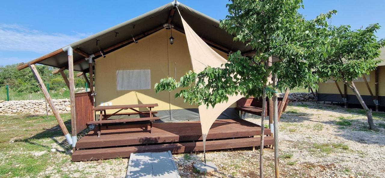 Grande Glamping With Pool Hotel Biograd Na Moru Exterior photo