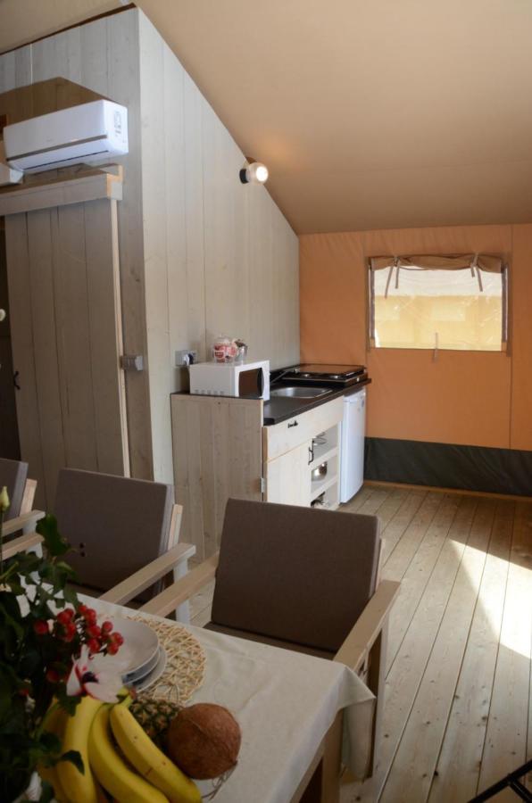 Grande Glamping With Pool Hotel Biograd Na Moru Exterior photo