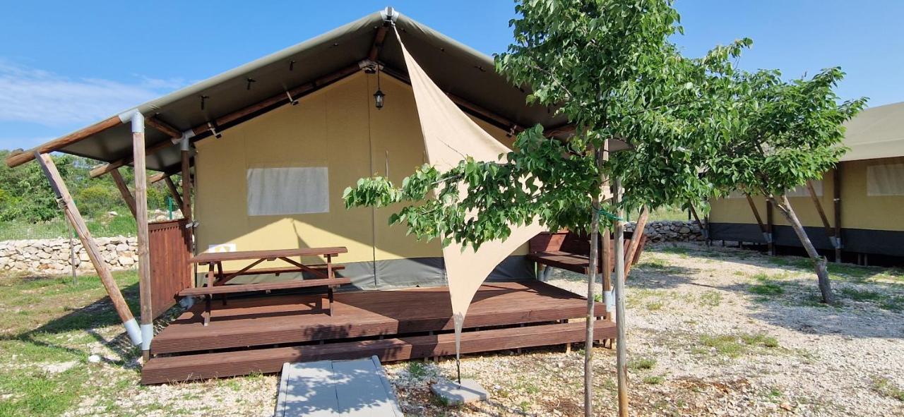 Grande Glamping With Pool Hotel Biograd Na Moru Exterior photo